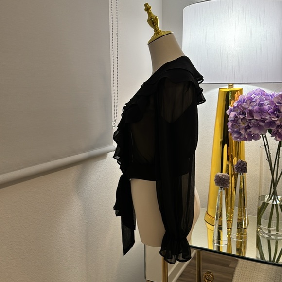 BLACK MESH CLASSY RUFFLE TOP SIZE S - Picture 2 of 4